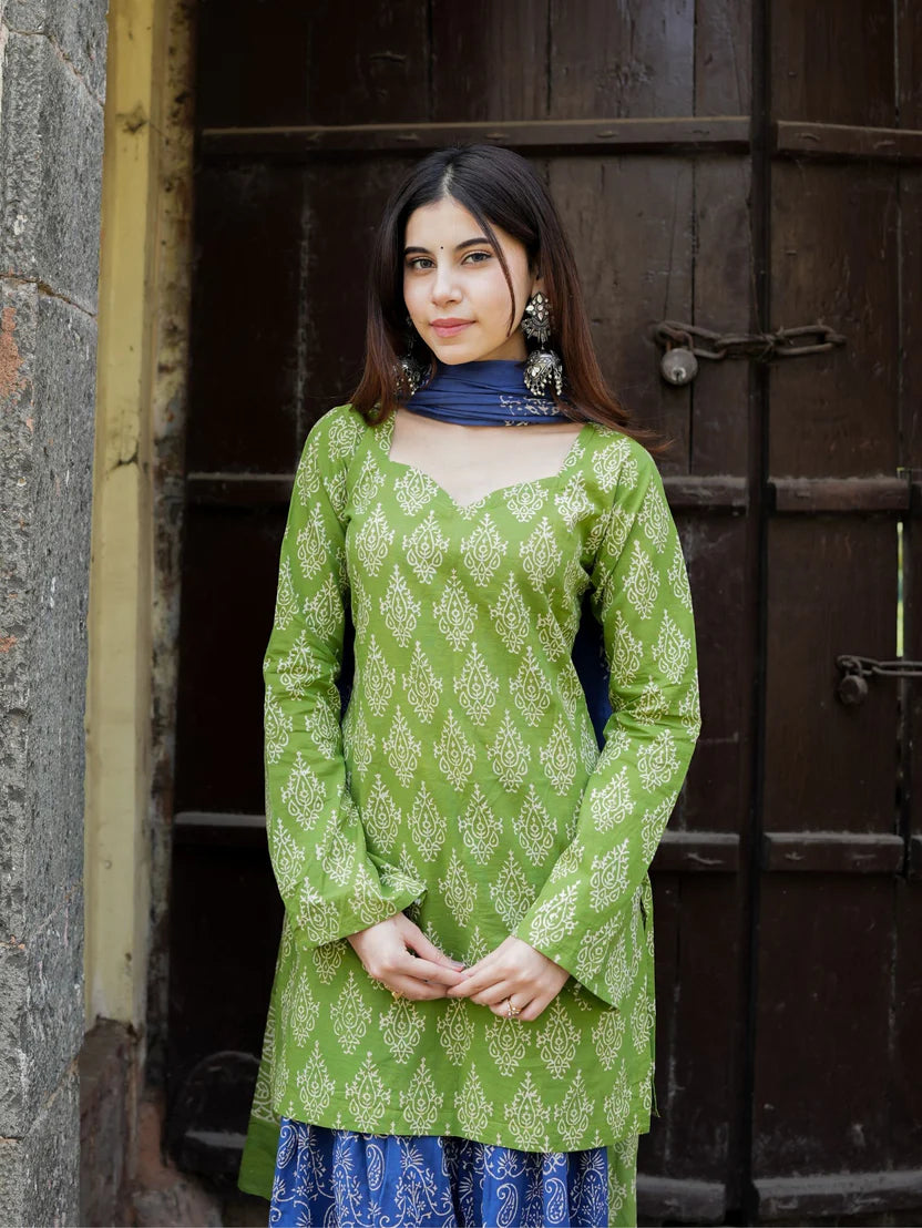 Suhani Green Blue Cotton Farshi Salwar Set