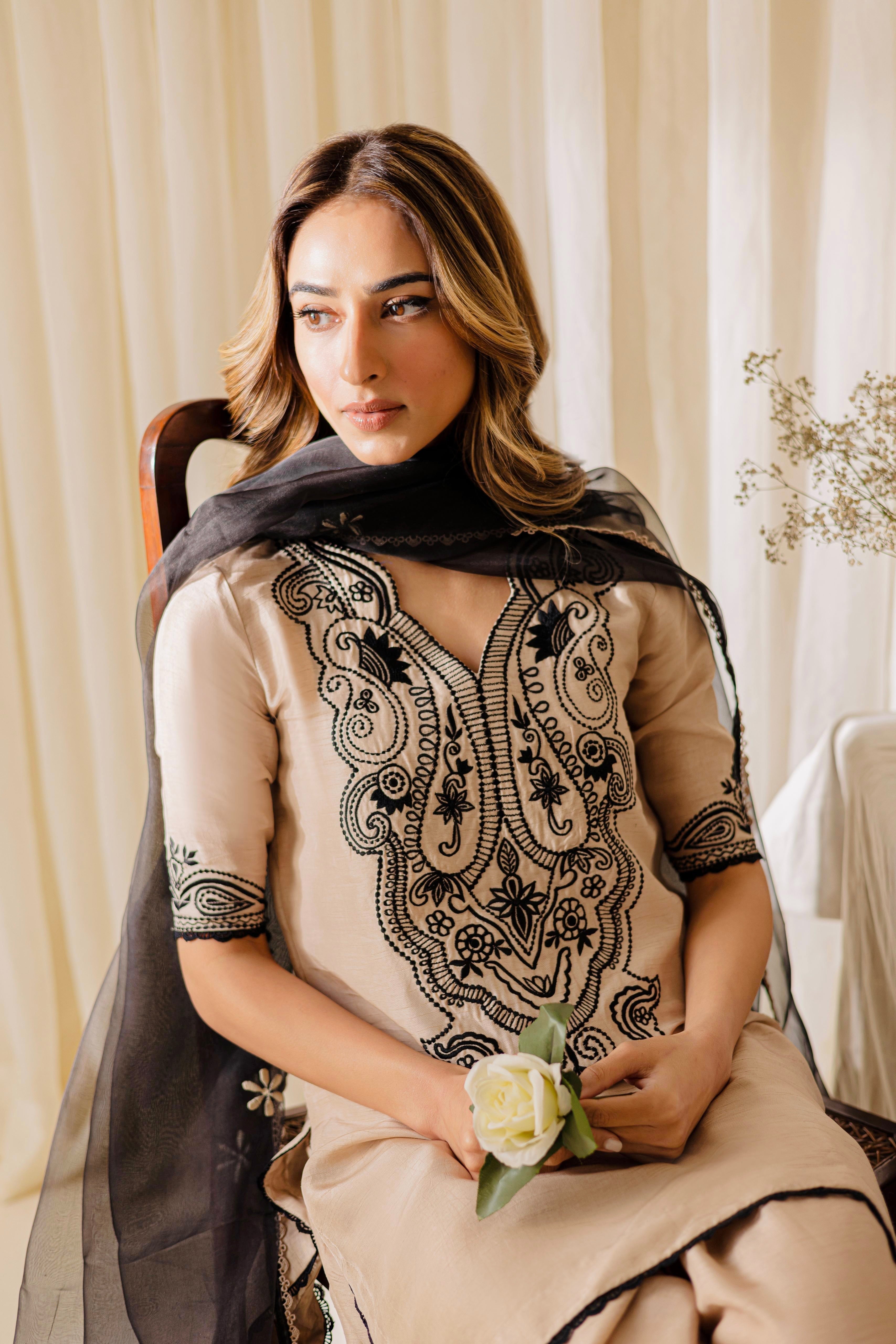 "Elegant Beige Kurta Set with Intricate Black Embroidery and Chiffon Dupatta"