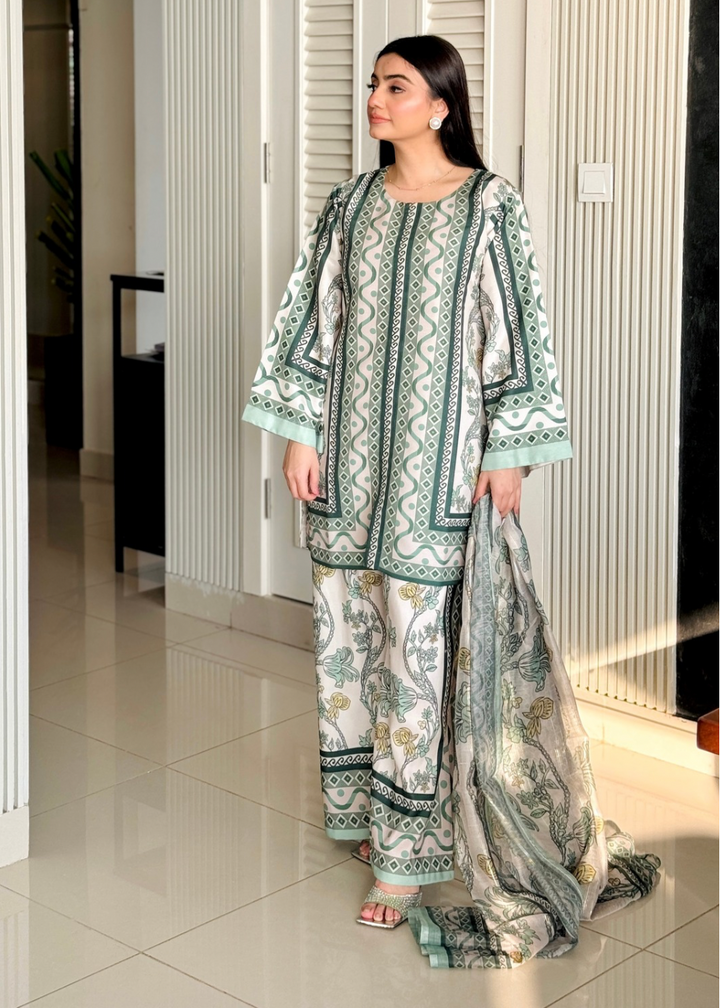 Classic Green Printed Suit Set with Dupatta