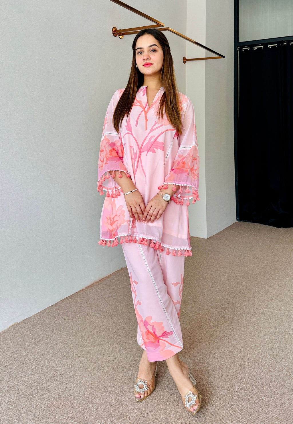 Pink Floral Pink Pakistani Style suit  Set