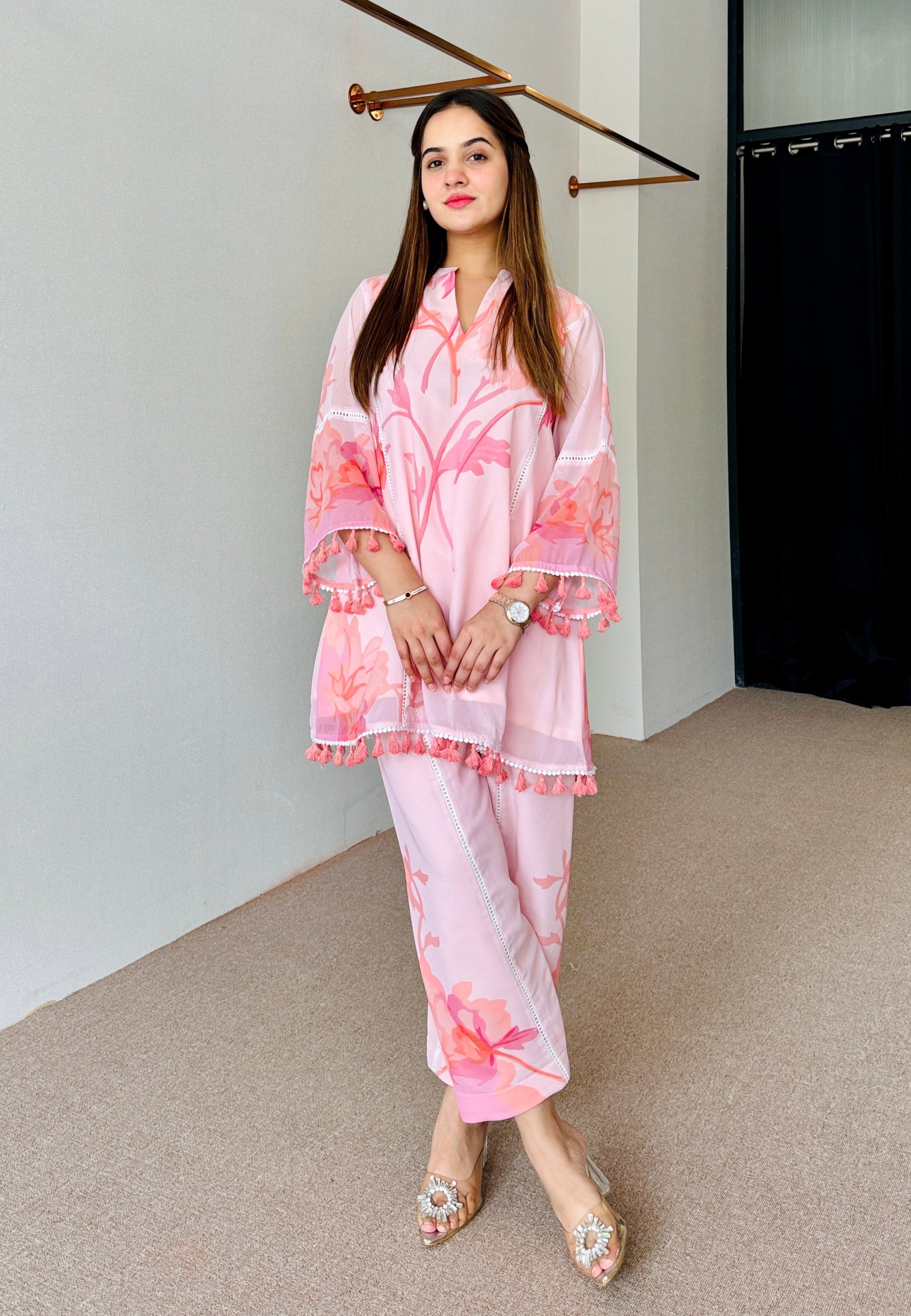 Pink Floral Pink Pakistani Style suit  Set